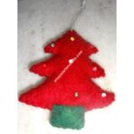 FELTED CHRISTMAS TREE